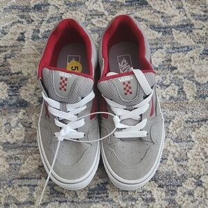 Vans Kids Sneakers in Gray and Red